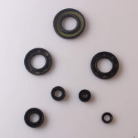 Engine oil seal set for Suzuki RV 125 73-81